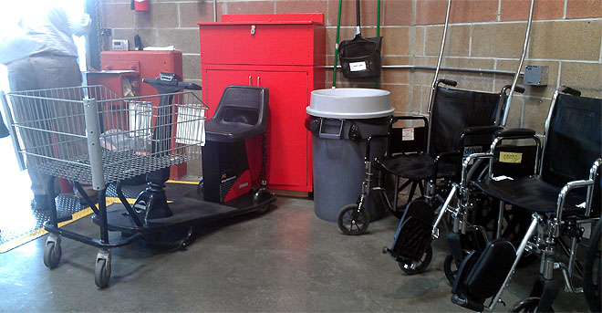 Do Costco Have Motorized Carts and Wheelchairs For Customers?